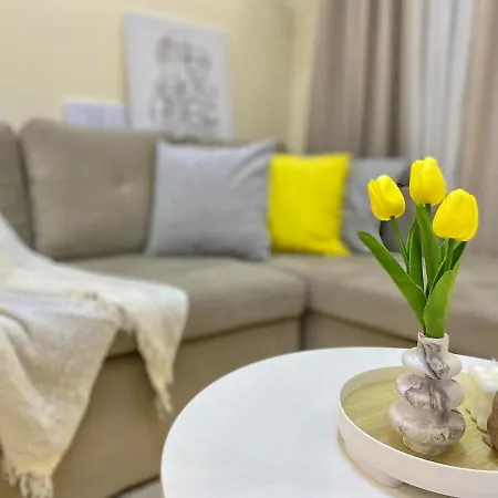 The Cozy Cove - 3Br With Netflix, Prime And Ktv Apartment