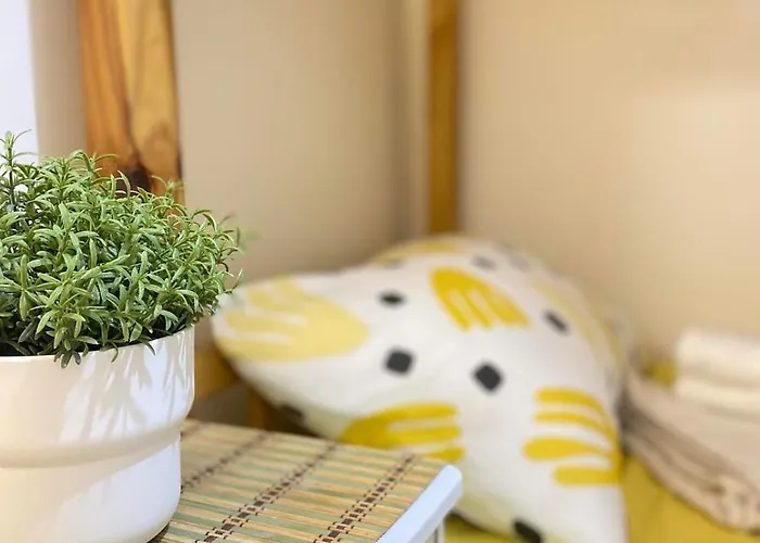 Apartment The Cozy Cove - 3br With Netflix, Prime And Ktv Manila